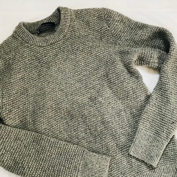 GAP Crew Neck Sweater - Picture 4 of 5